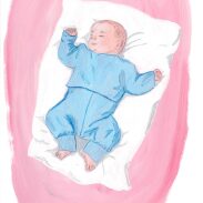 Bébé endormi sur un lit
