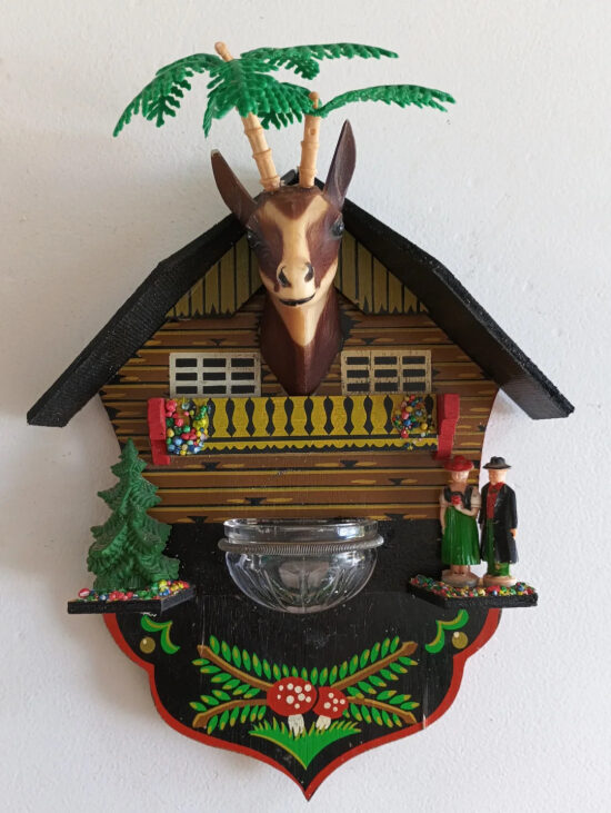 Boucraisse à décor de maison de montagne